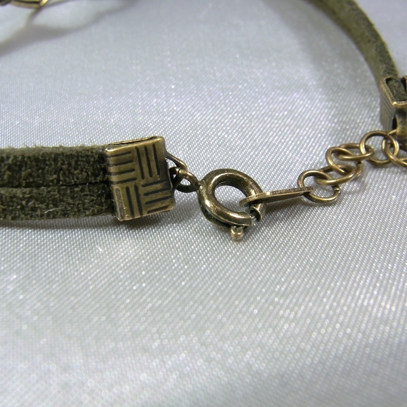 ブレスレット 13カラー スエード生地製 オープンハート lalalady-219