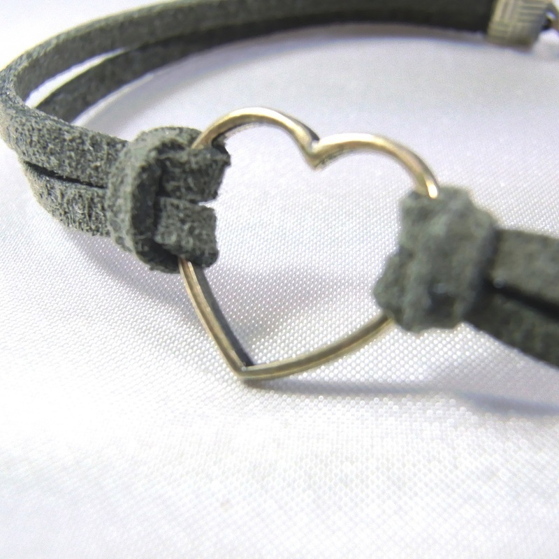 ブレスレット 13カラー スエード生地製 オープンハート lalalady-219