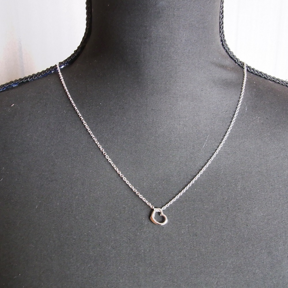 ネックレス スモールオープンハート 2カラー(金古美完売) ANGEL FACTORY lalalady-244