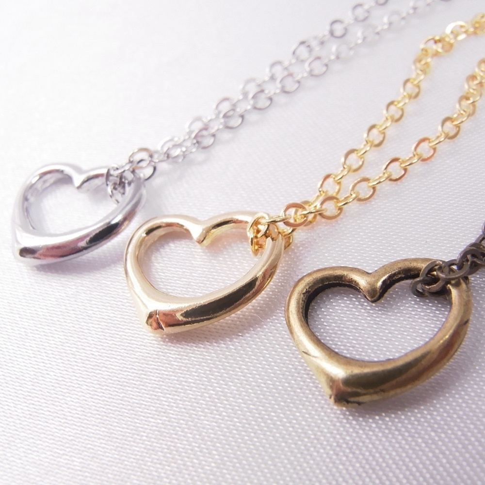 ネックレス スモールオープンハート 2カラー(金古美完売) ANGEL FACTORY lalalady-244