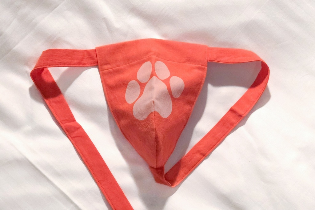 肉球柄黒猫ふんどし(朱色)