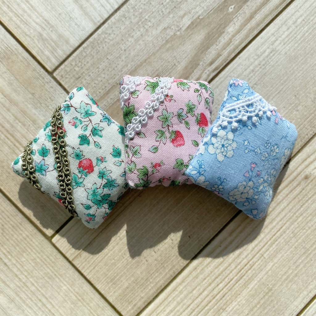 【3個セット】ミニチュアクッション