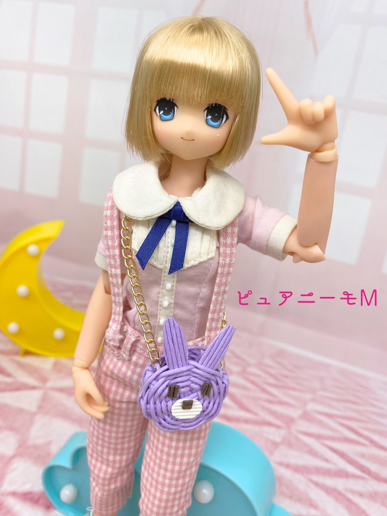 編みかごポシェットM ①