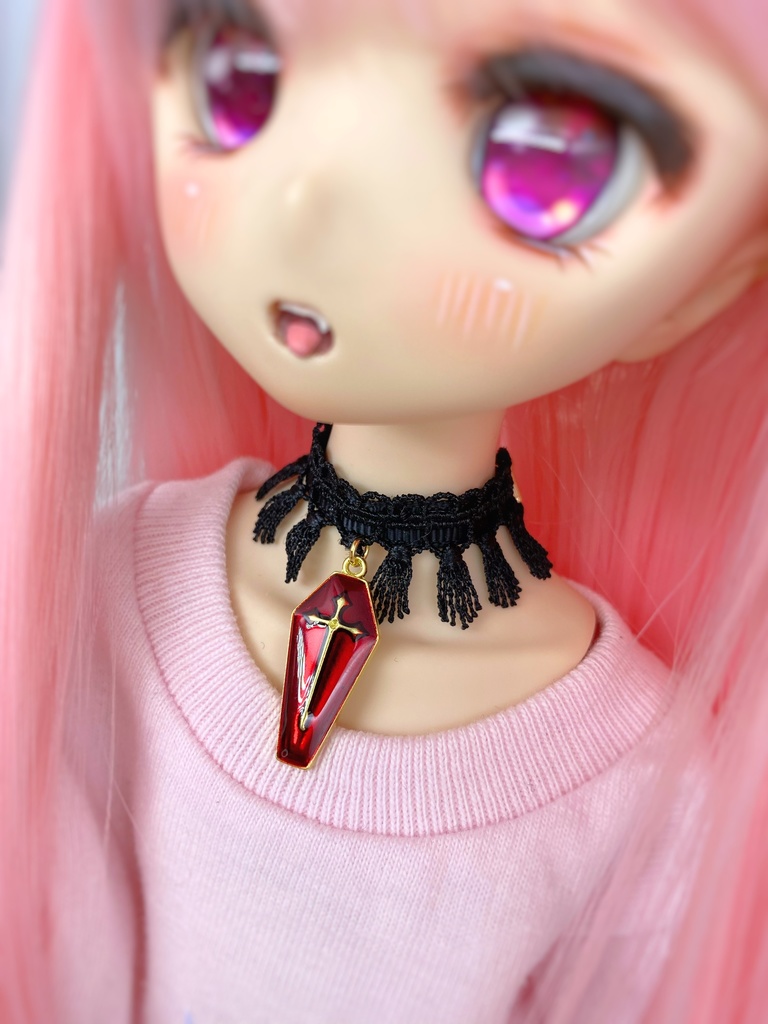 棺桶のチョーカー