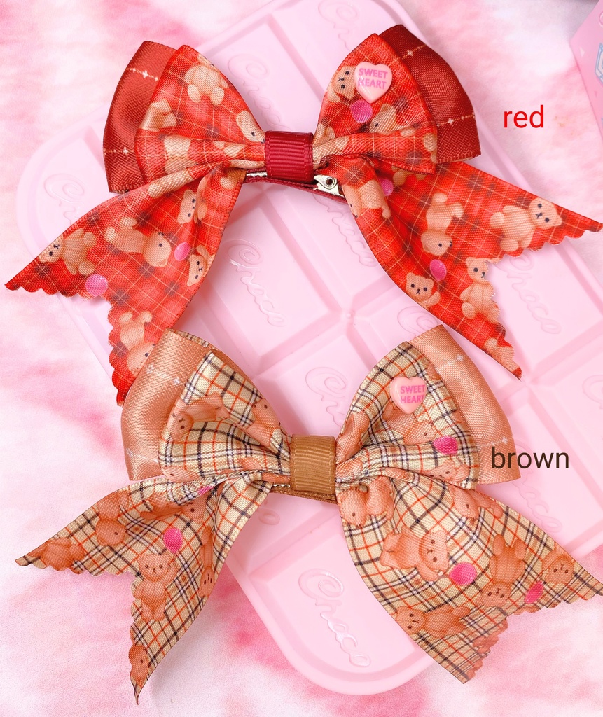 くま柄リボンのヘアクリップ