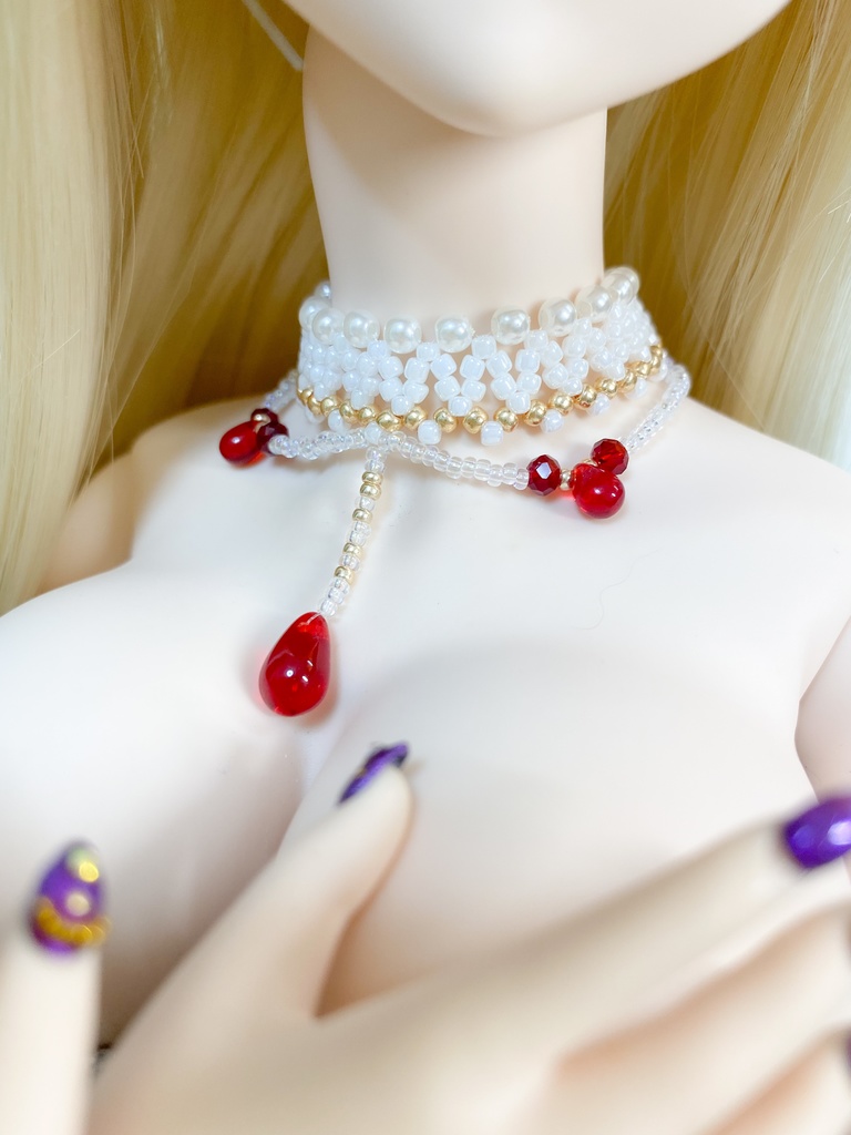 吸血ネックレス