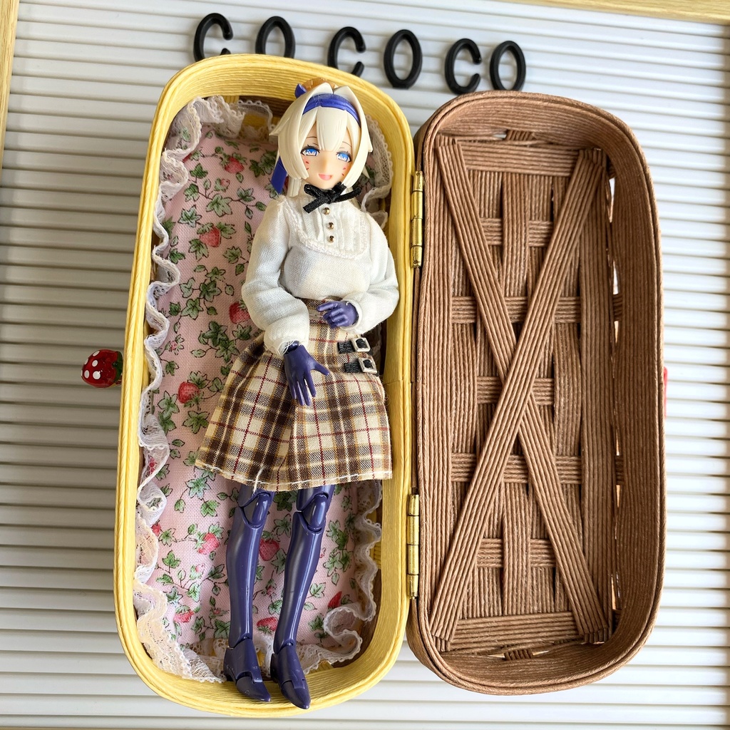 訳あり ケーキのドールケース🍫チョコレートケーキ