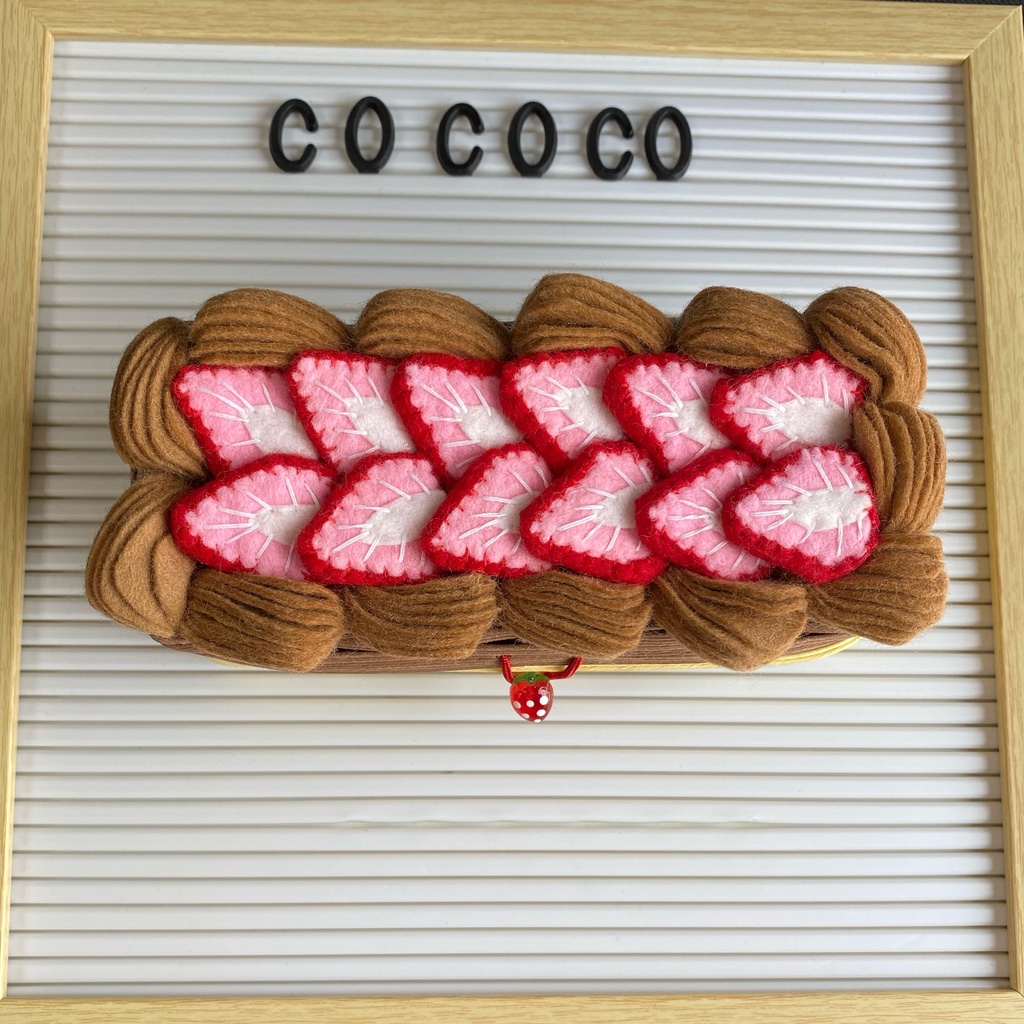 訳あり ケーキのドールケース🍫チョコレートケーキ