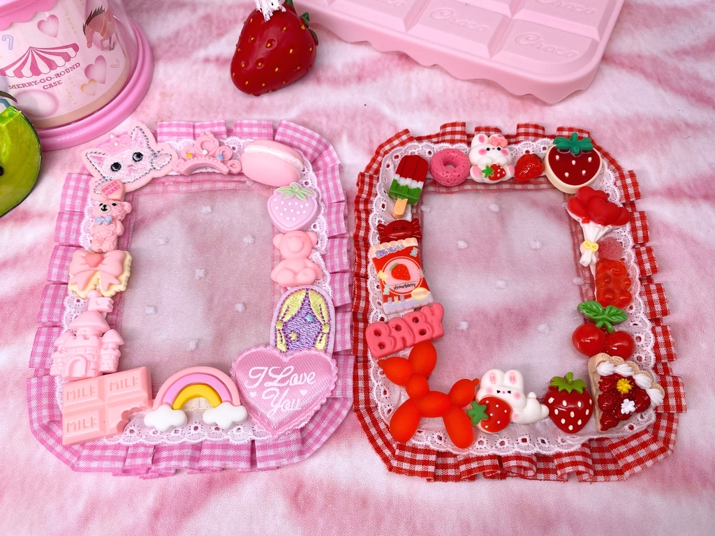 B8 おすまし猫と元気うさぎ