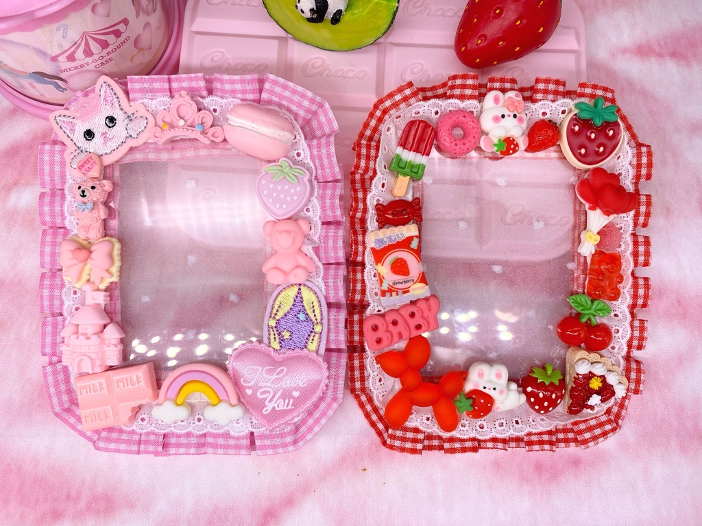 B8 おすまし猫と元気うさぎ