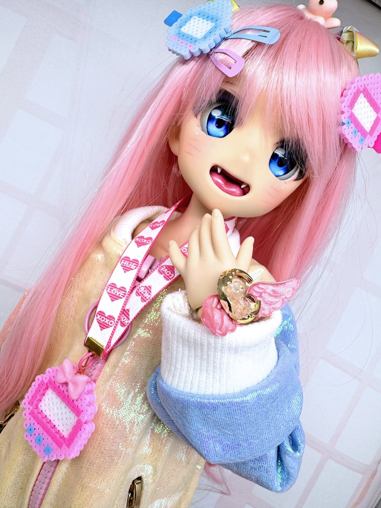 卵型ゲーム機 1/4サイズ