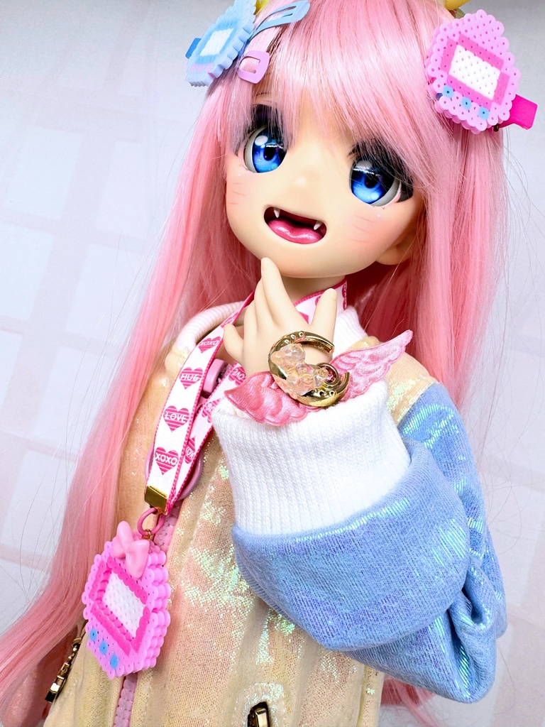 卵型ゲーム機ヘアクリップ