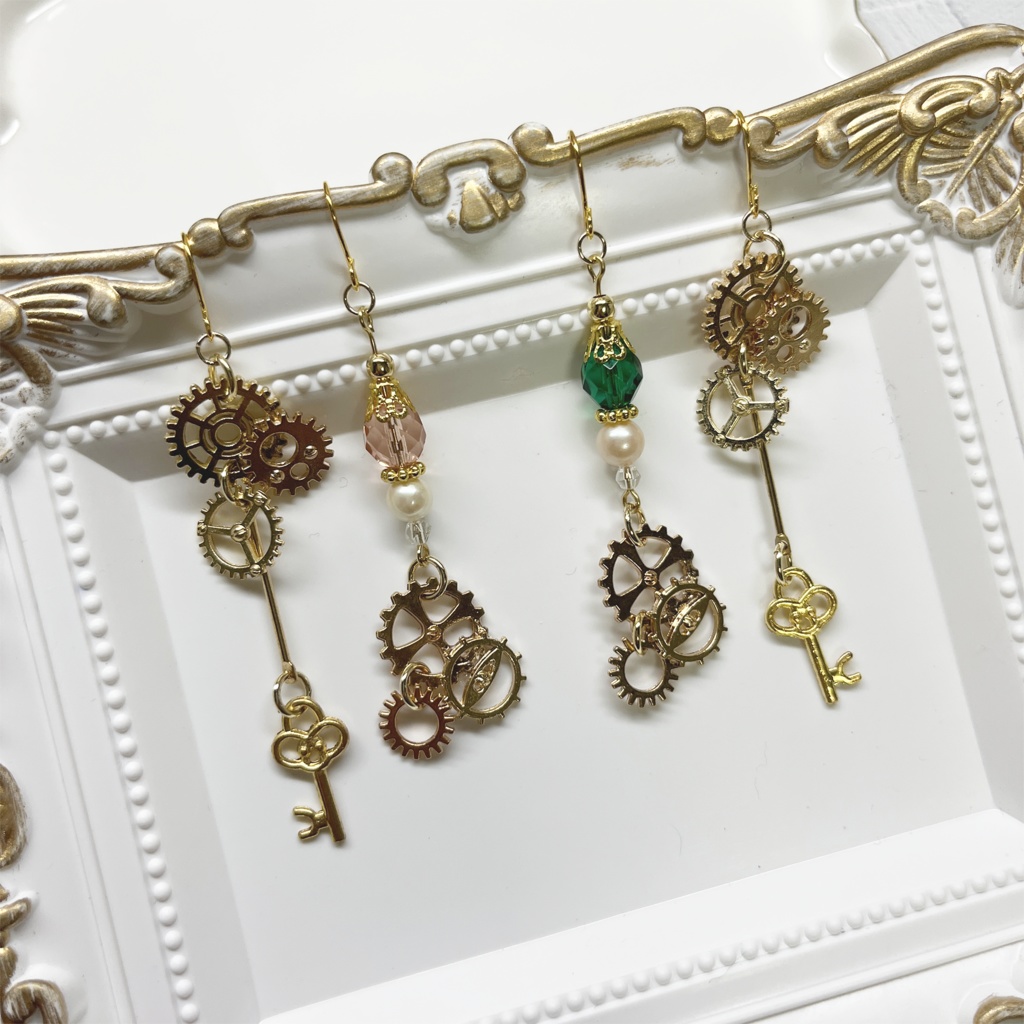 【あんスタ】　Valkyrie　モチーフ　ピアス　イヤリング