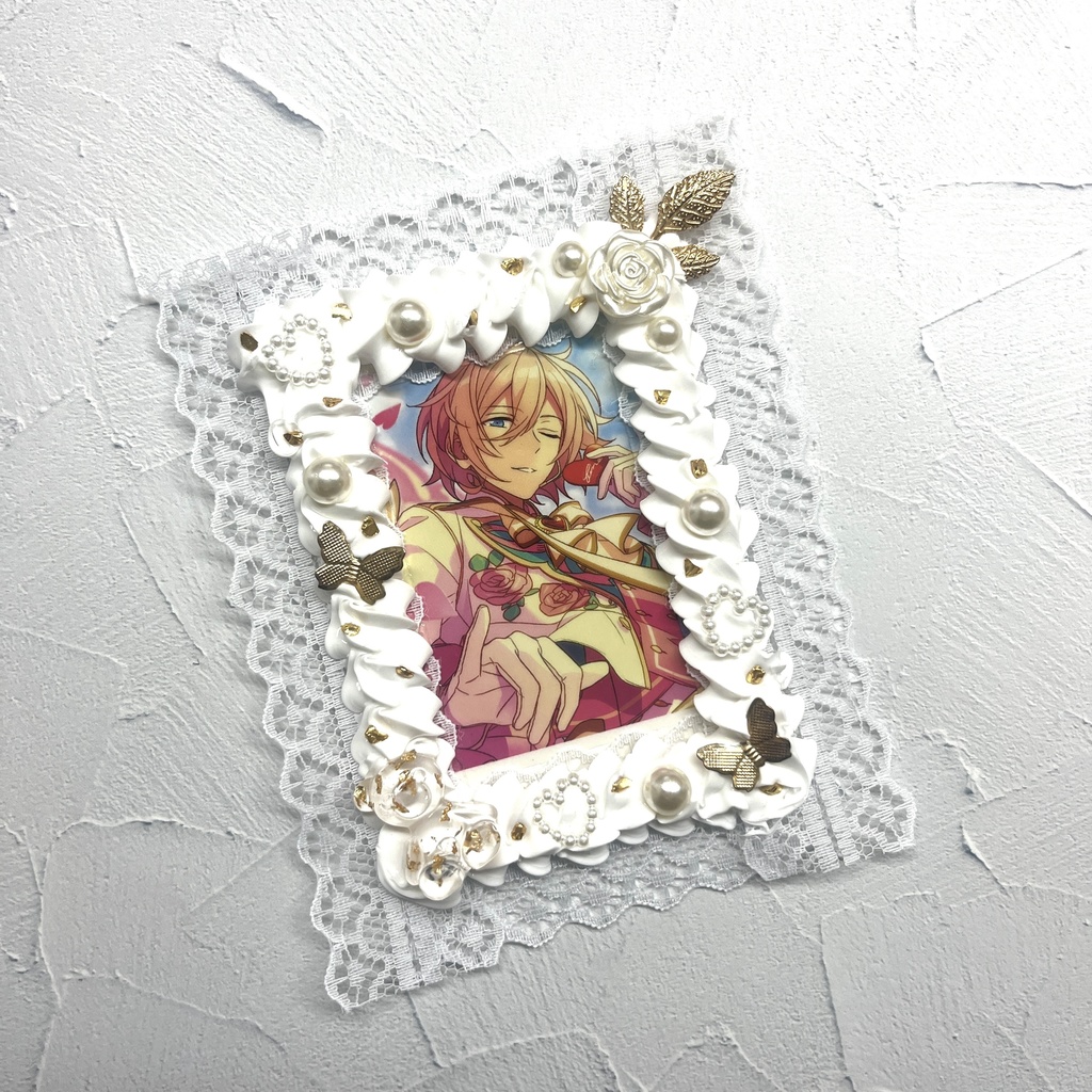 硬質ケース　ハンドメイド　トレカデコ　B8