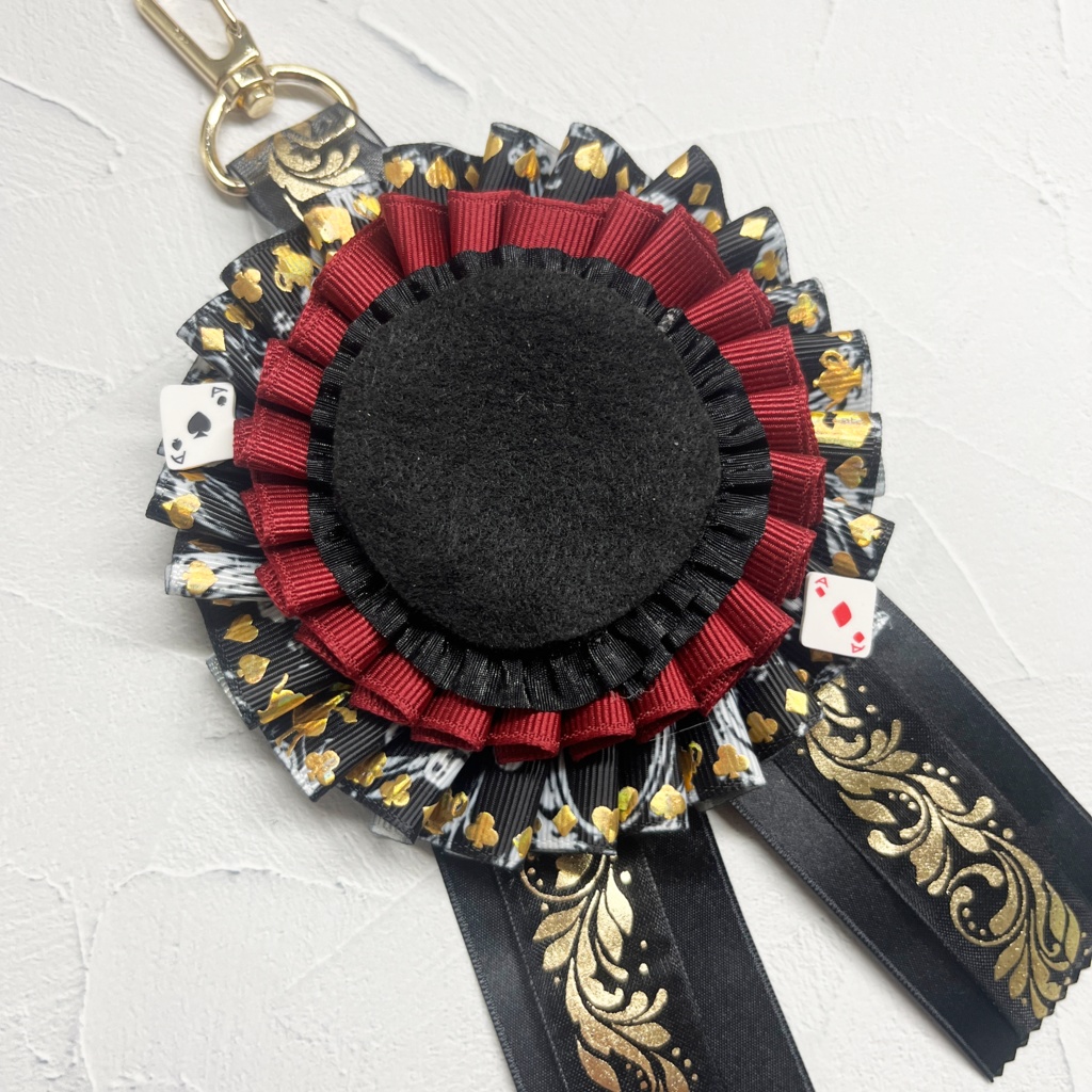 【ロゼット】 赤×黒×トランプ