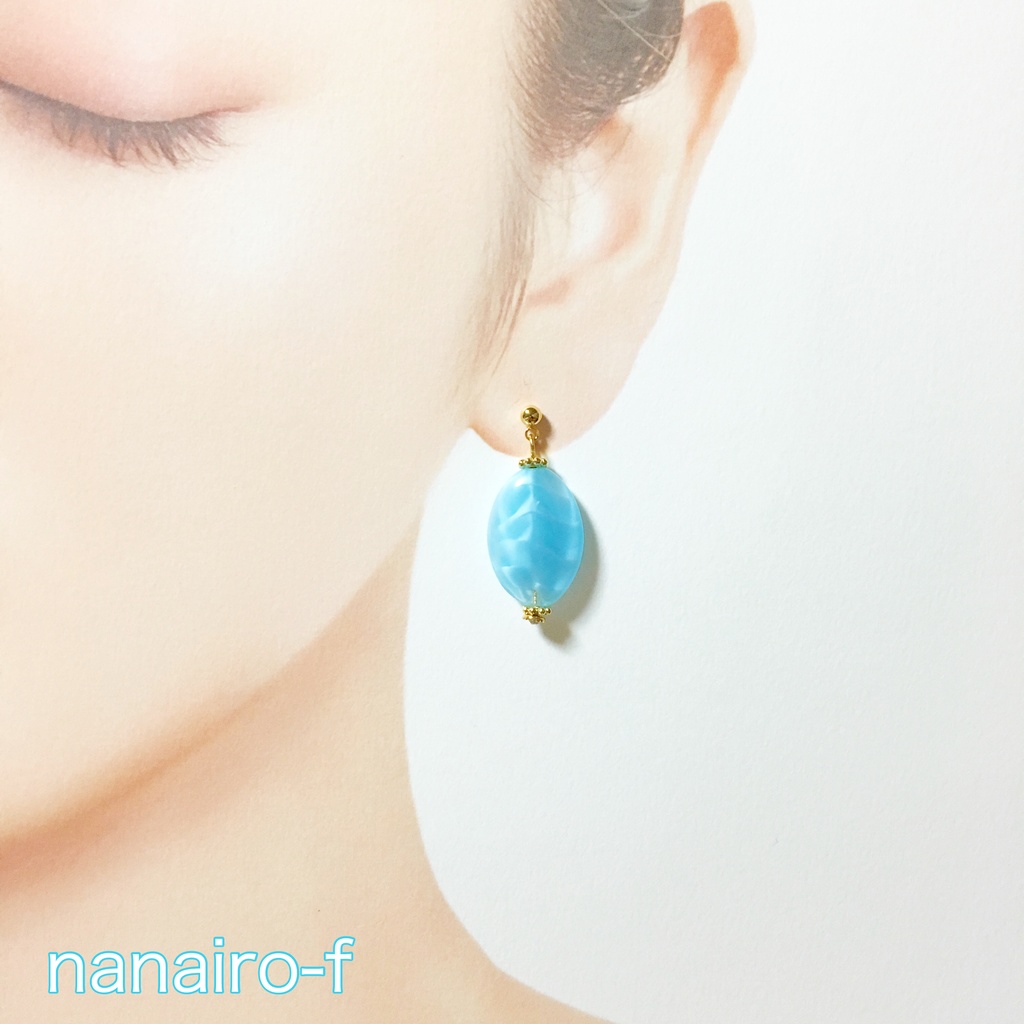 チェコアクア*ストライプピアス・イヤリング