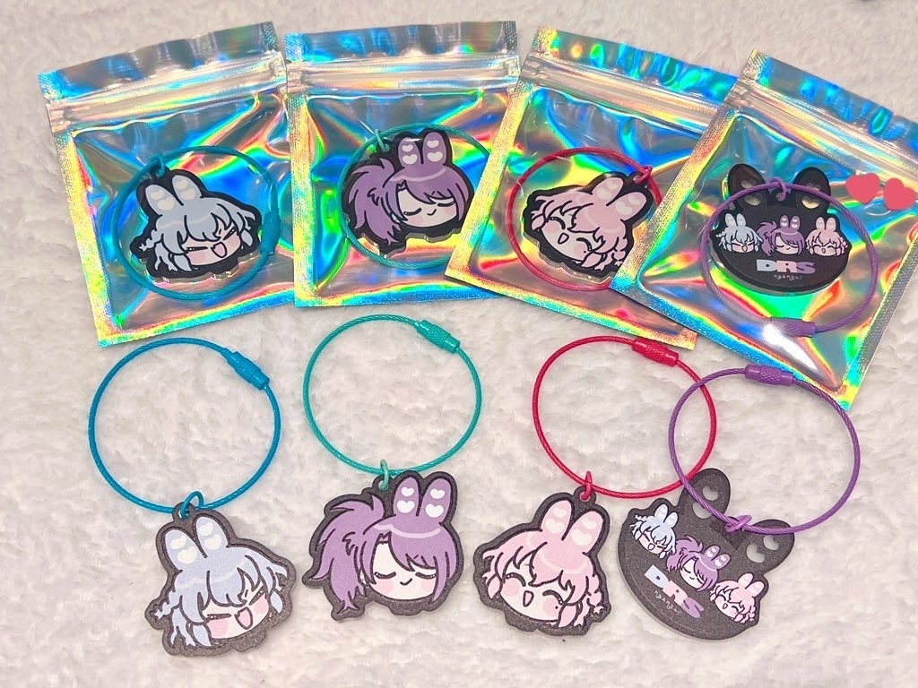 NEW🌟うさDRSキーホルダー