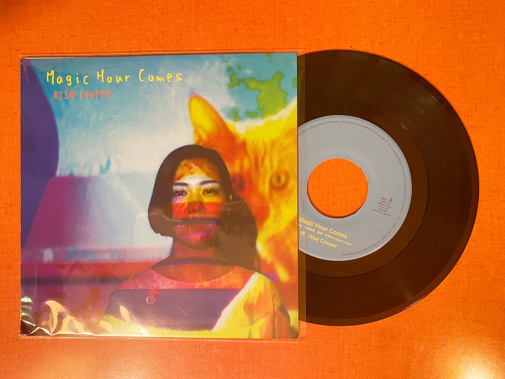 「Magic hour comes / はばたキッス」7インチレコード