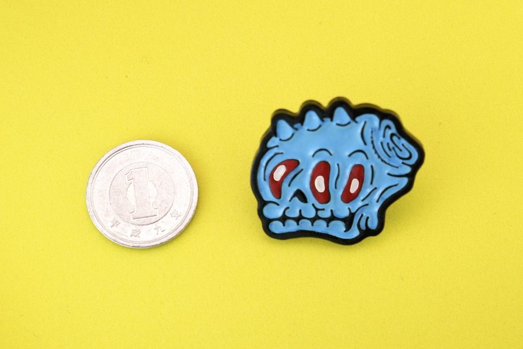 MADE OF ODD 樹脂アートピンズ 〜Blue Gloob〜