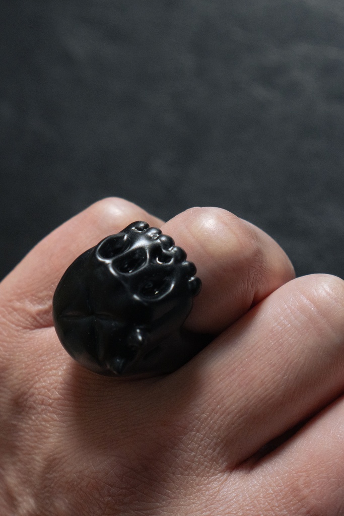 THE ODD RING ~SKULL TOKEN~