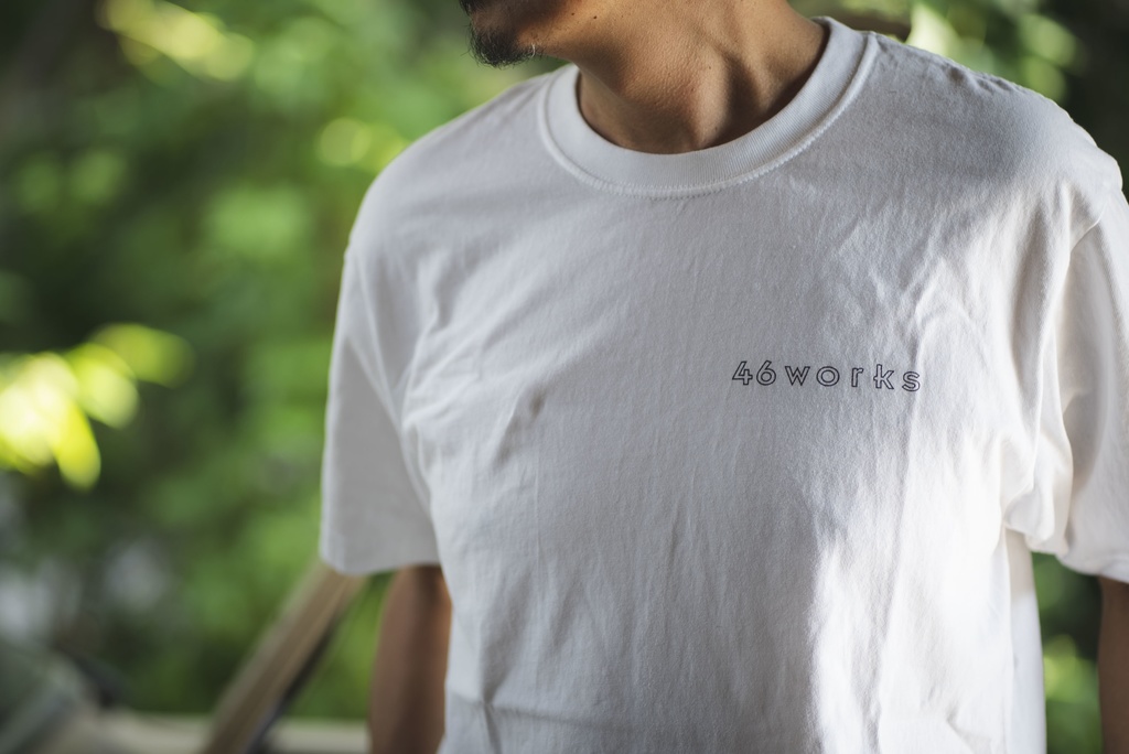 46works 2025 ロゴ T-shirt