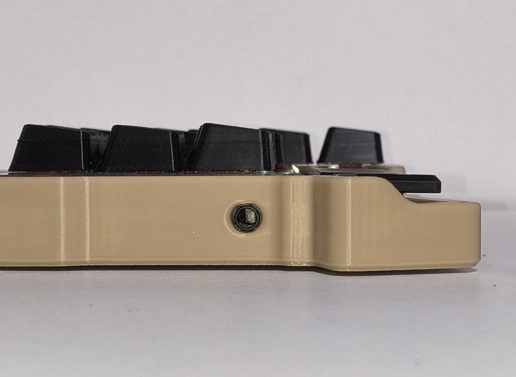 【フルセット】Keyball39 オリジナルケース トラックボールの位置調整可能 トラックボールケース・スチールプレート付き スチールプレートでテンティング可能