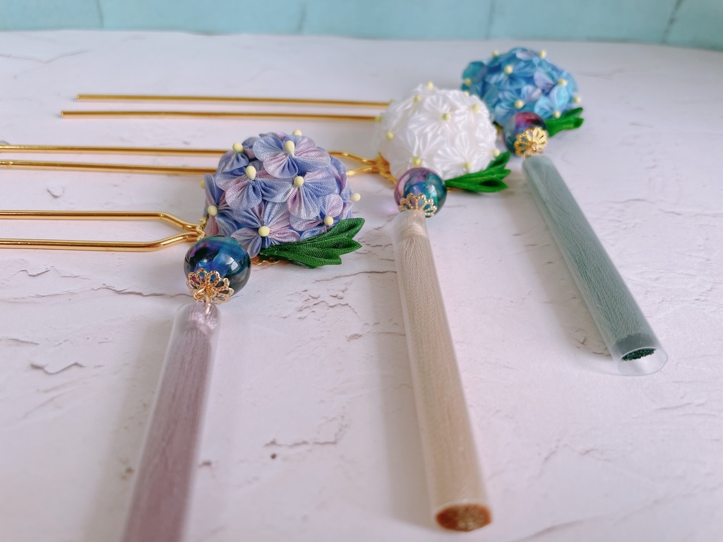 夏のお供に💠紫陽花のかんざし