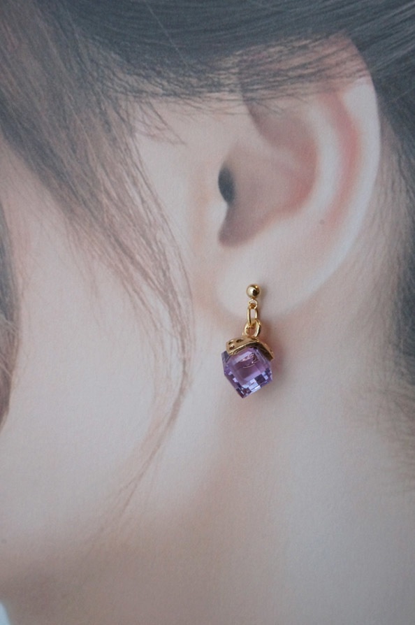 ポムフィオーレイメージアシメピアス【イヤリング変更可】