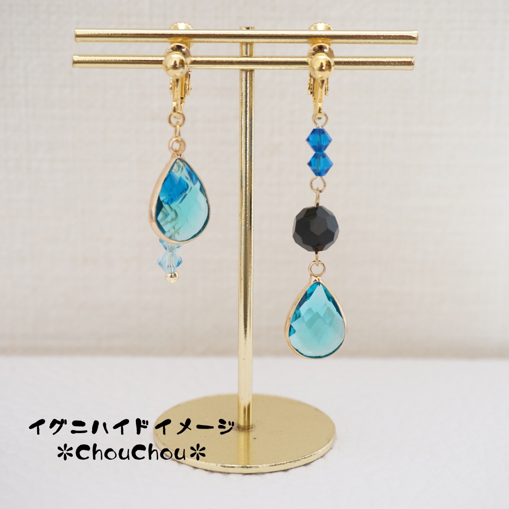 ツイステ*イグニハイドイメージ*アシメピアス/イヤリング