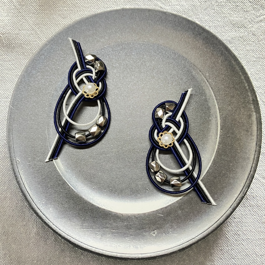 【忍たま】1~6年カラー 水引きピアス/イヤリング