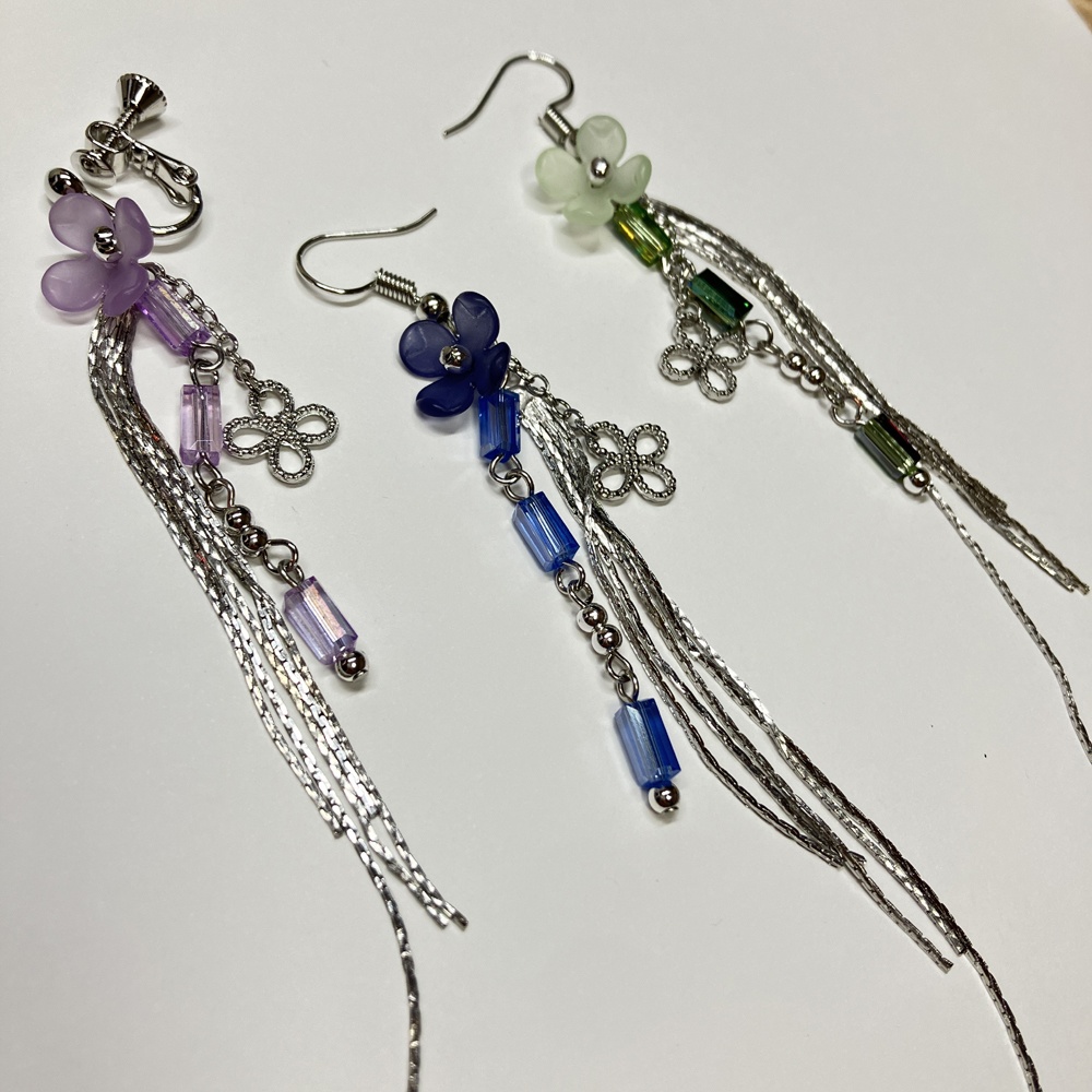 【忍たま】4~6年生 お花とチェーンタッセルのピアス/イヤリング