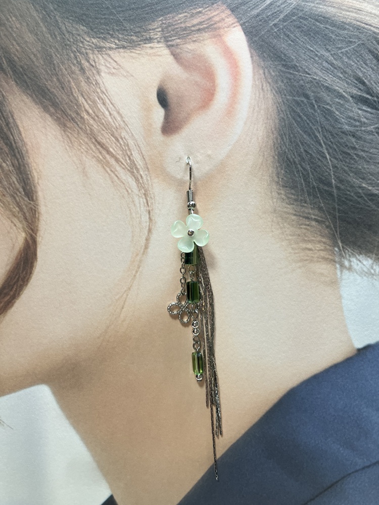 【忍たま】4~6年生 お花とチェーンタッセルのピアス/イヤリング