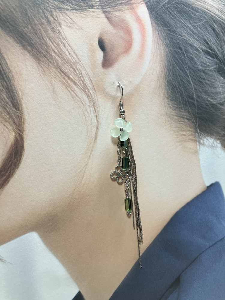 【忍たま】4~6年生 お花とチェーンタッセルのピアス/イヤリング