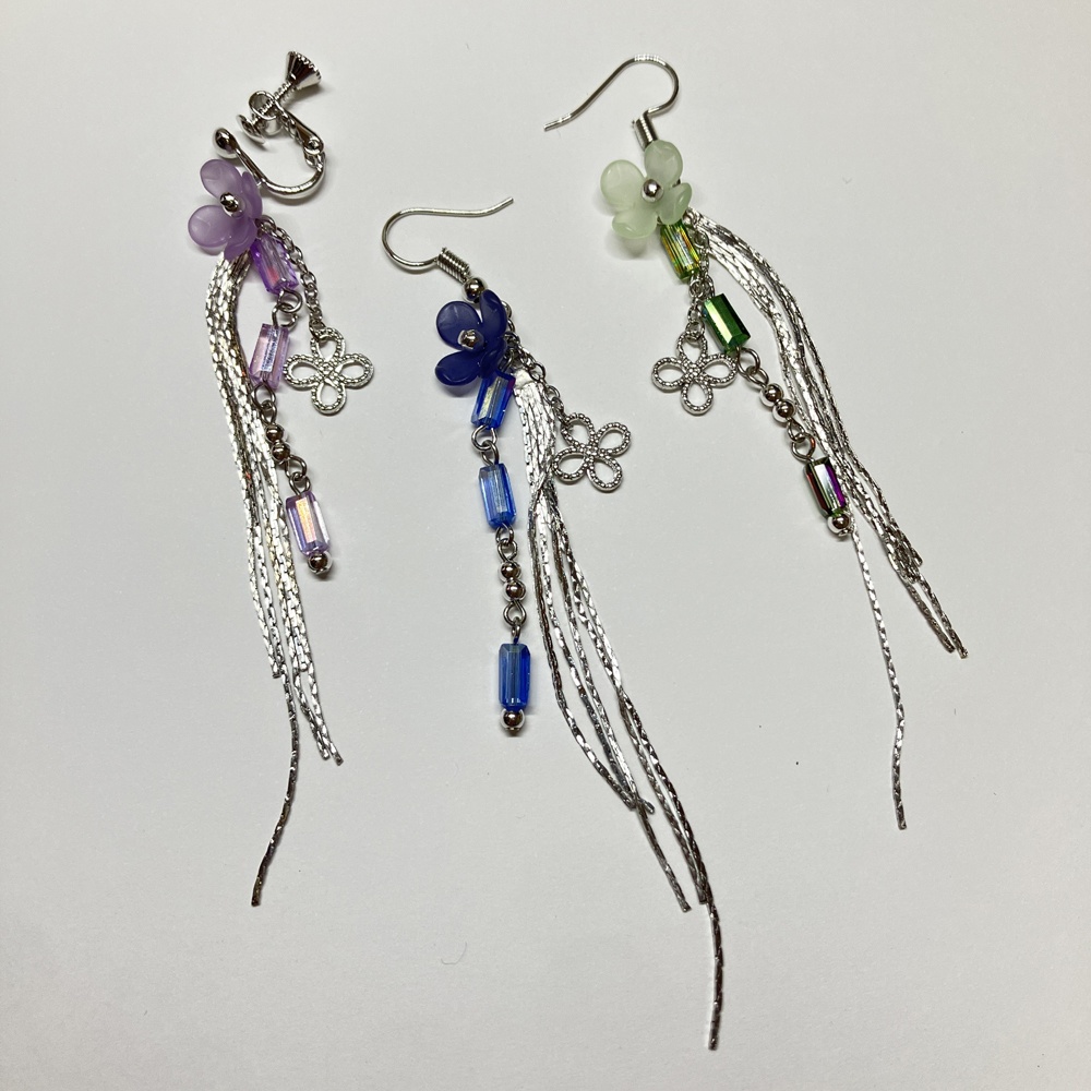 【忍たま】4~6年生 お花とチェーンタッセルのピアス/イヤリング