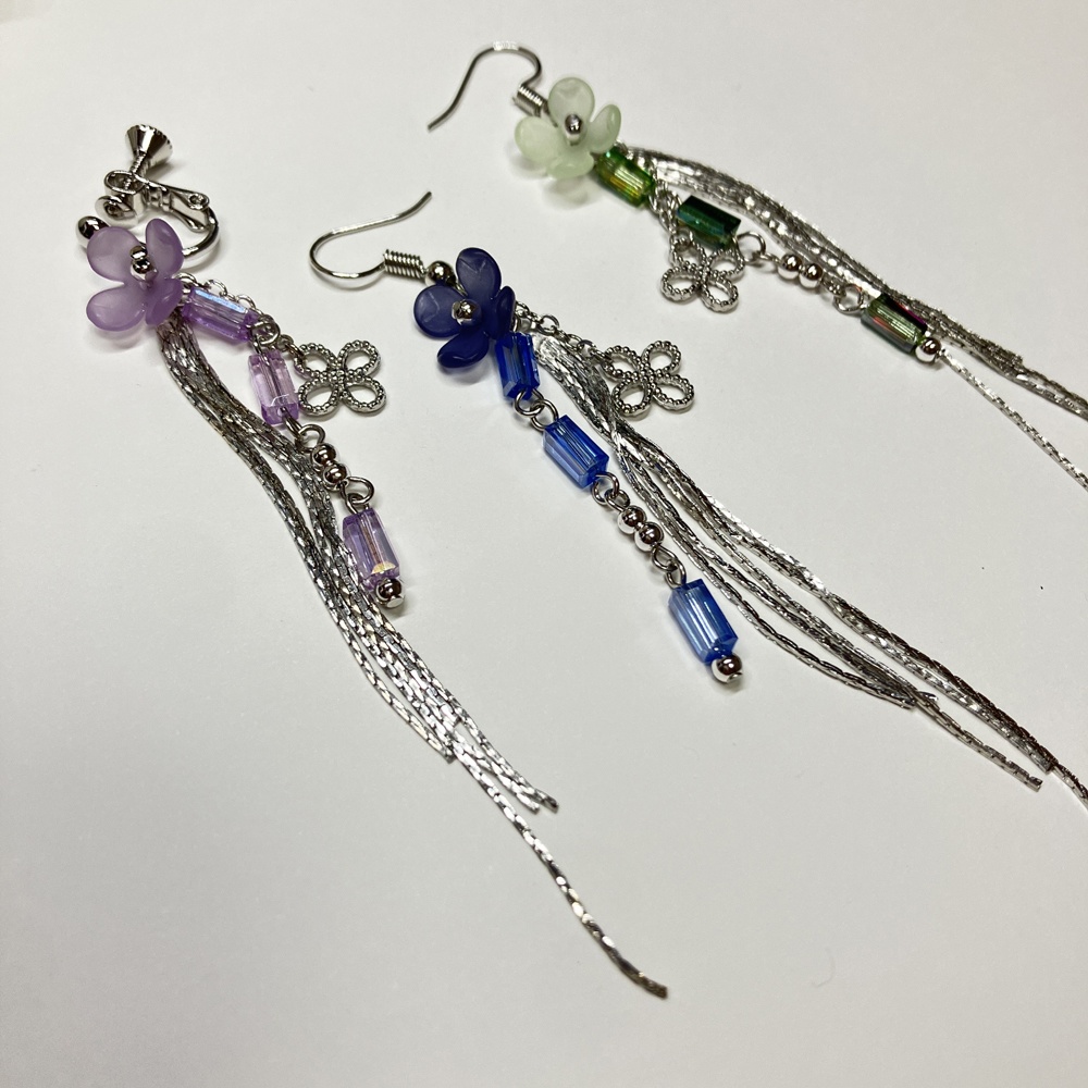 【忍たま】4~6年生 お花とチェーンタッセルのピアス/イヤリング