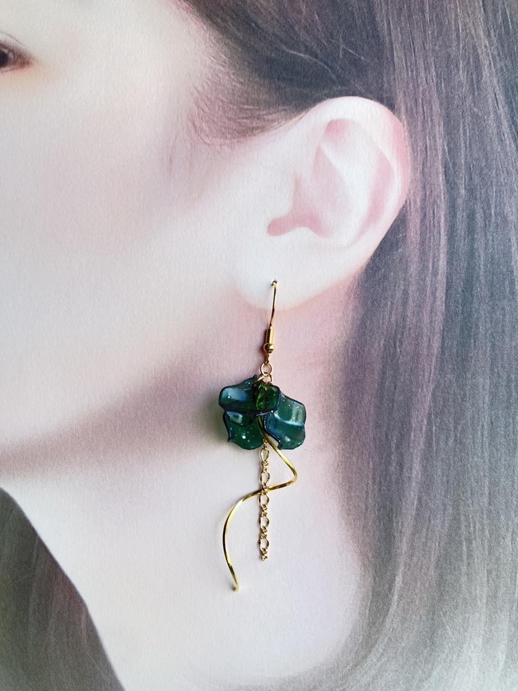 【忍たま】4~6年生 花びらゆらりんピアス