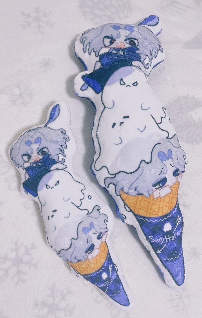 シースとルーのおばけアイス抱き枕(中)