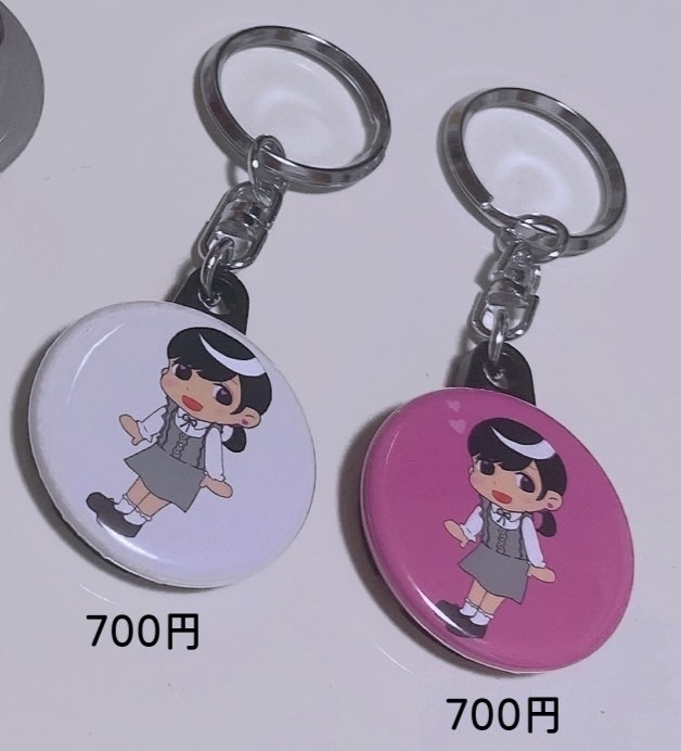 ぴよちゃの缶バッジとキーホルダー