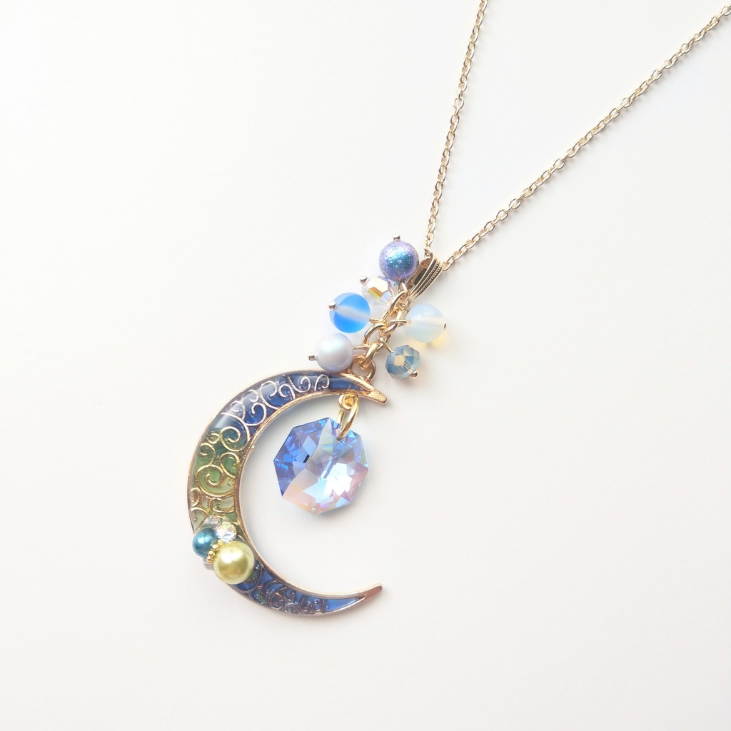 三日月ネックレス【青~緑】