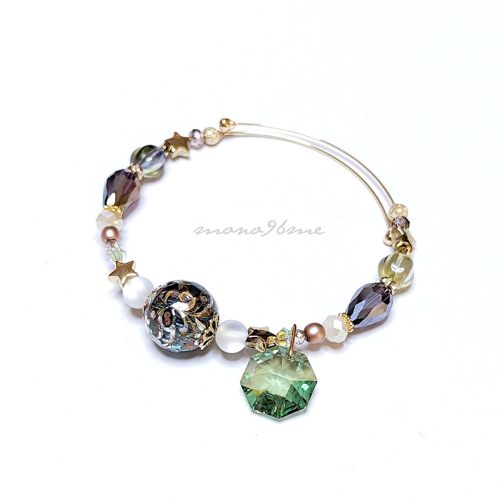 裏葉色(うらばいろ)のブレスレット