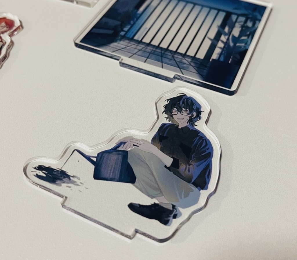 誕生日の夜明けアクスタ