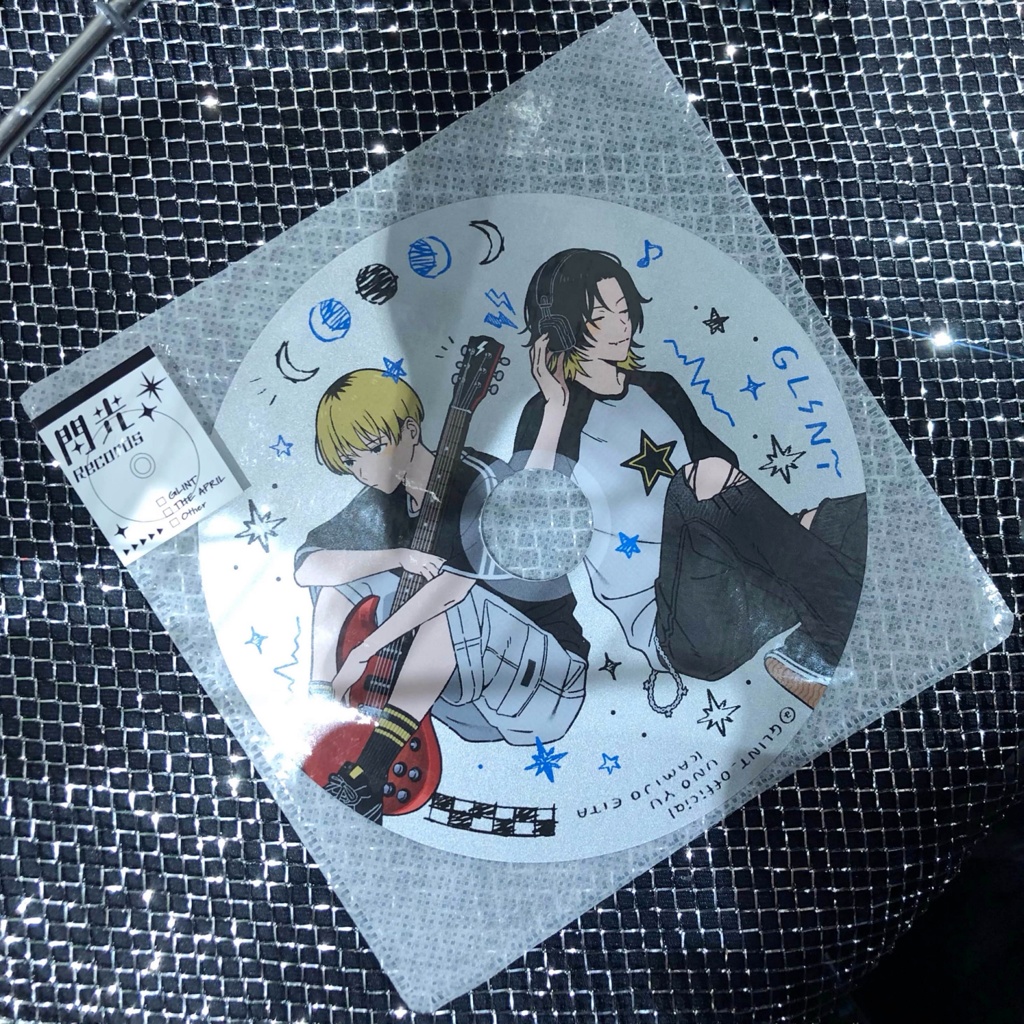 CD-shaped card
