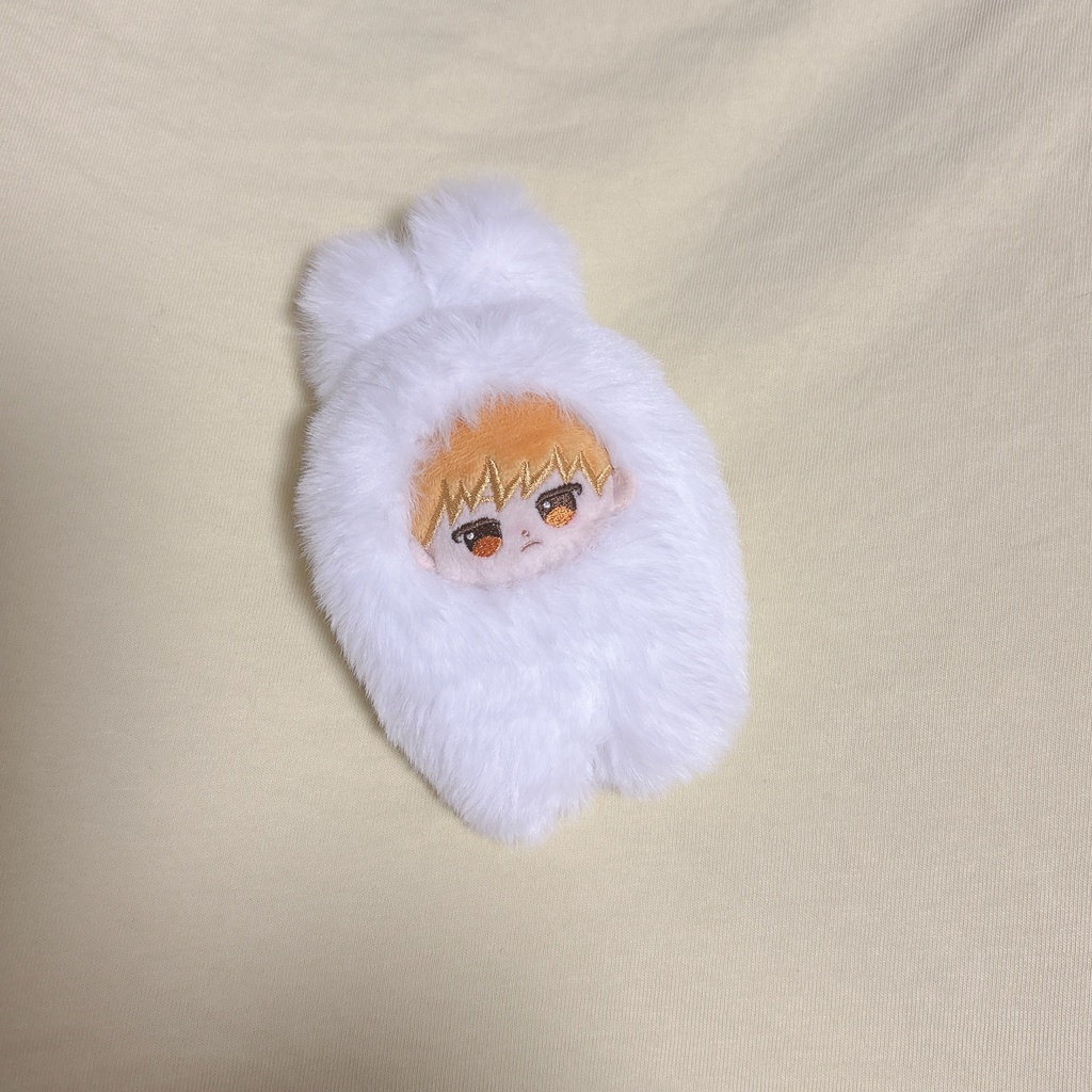 8cmサイズのなにか