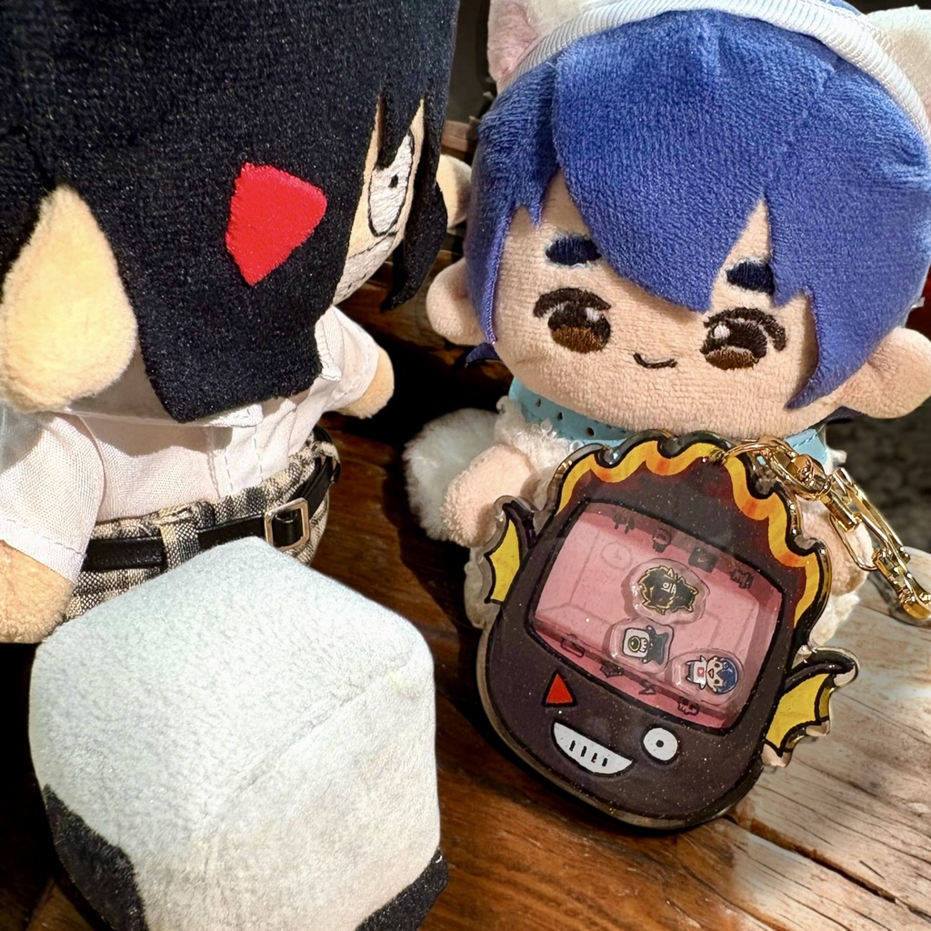 魔界で発見😈育成ゲーム風シャカシャカアクキー