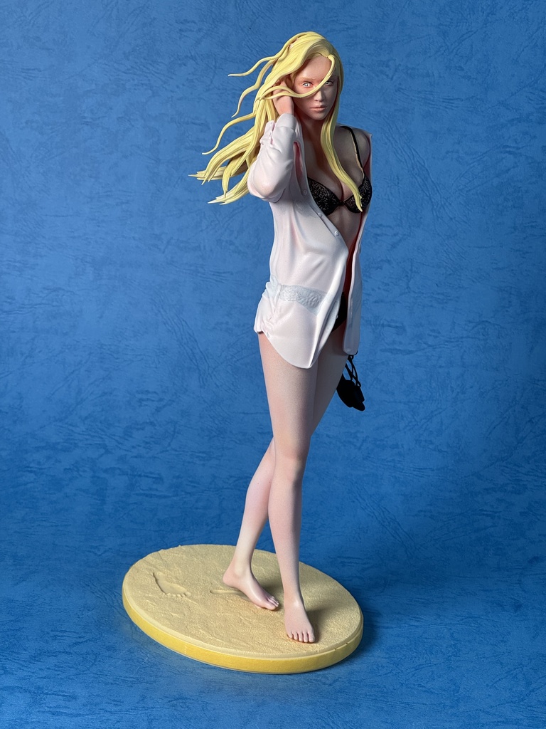 ガレージキット 海辺を歩く女はだけver 1/6スケール A woman with shirt unbuttoned 1:6 scale