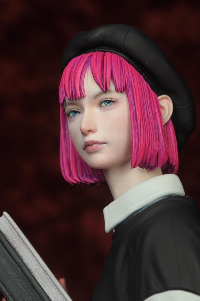 オリジナルガレージキット 本を運ぶ女性 1/6スケールもしくは1/12スケール (A Lady with Books)