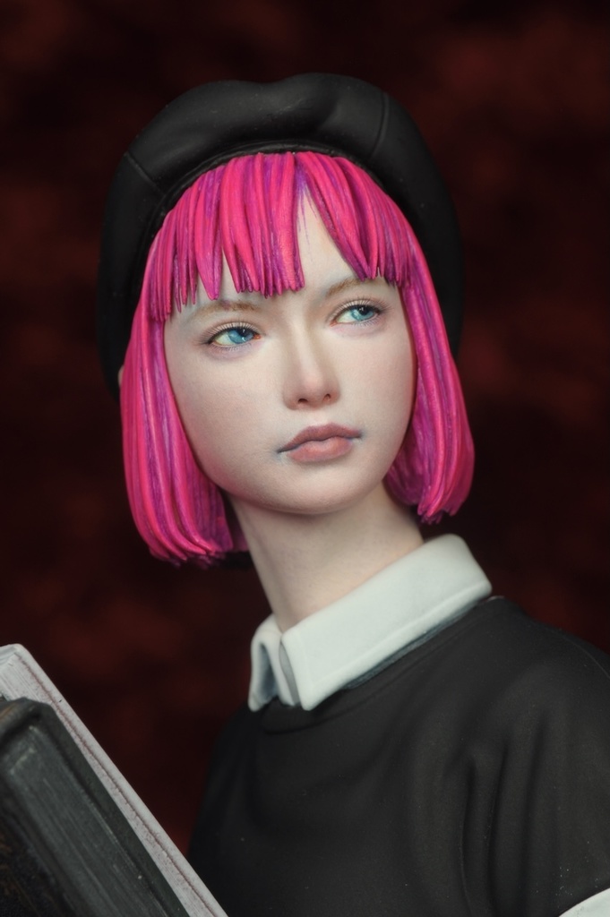 オリジナルガレージキット 本を運ぶ女性 1/6スケールもしくは1/12スケール (A Lady with Books)