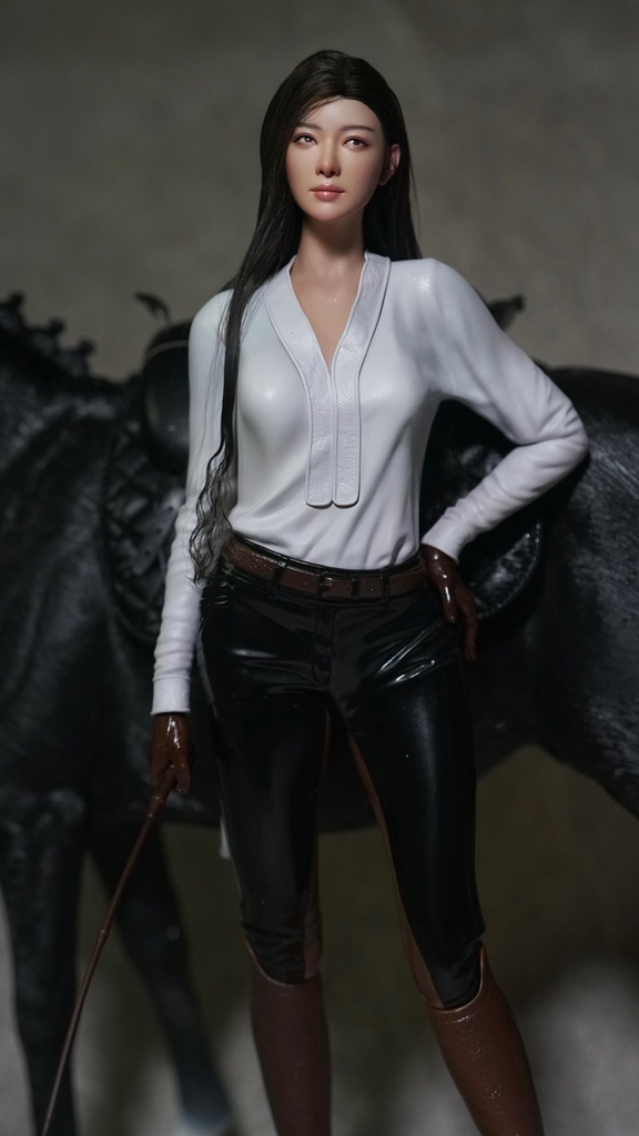 [ただいま早期割2000円OFF!]オリジナルガレージキット 駿馬のアン2026 (Anne of the Swift Steed – 2026 Edition) 1/6スケール