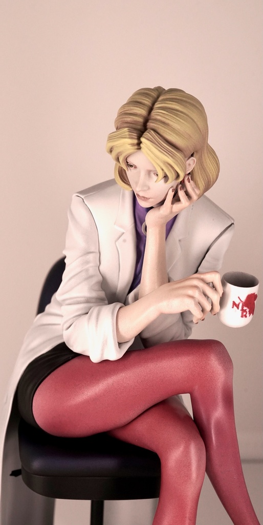 2/25 0:00以降受付開始 新世紀エヴァンゲリオンより くつろぐ赤木博士 セミリアル 1/6スケール未塗装ガレージキット