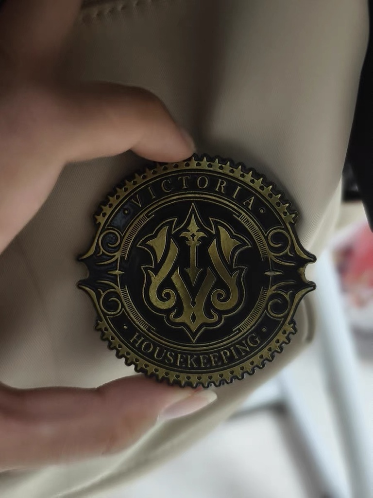 ゼンレスゾーンゼロ ヴィクトリア家政 印象グッズ 萌えグッズ 缶バッジ 合金 アクセサリー